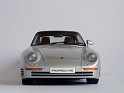 1:18 Auto Art Porsche 959 1986 Gray. Uploaded by Ricardo